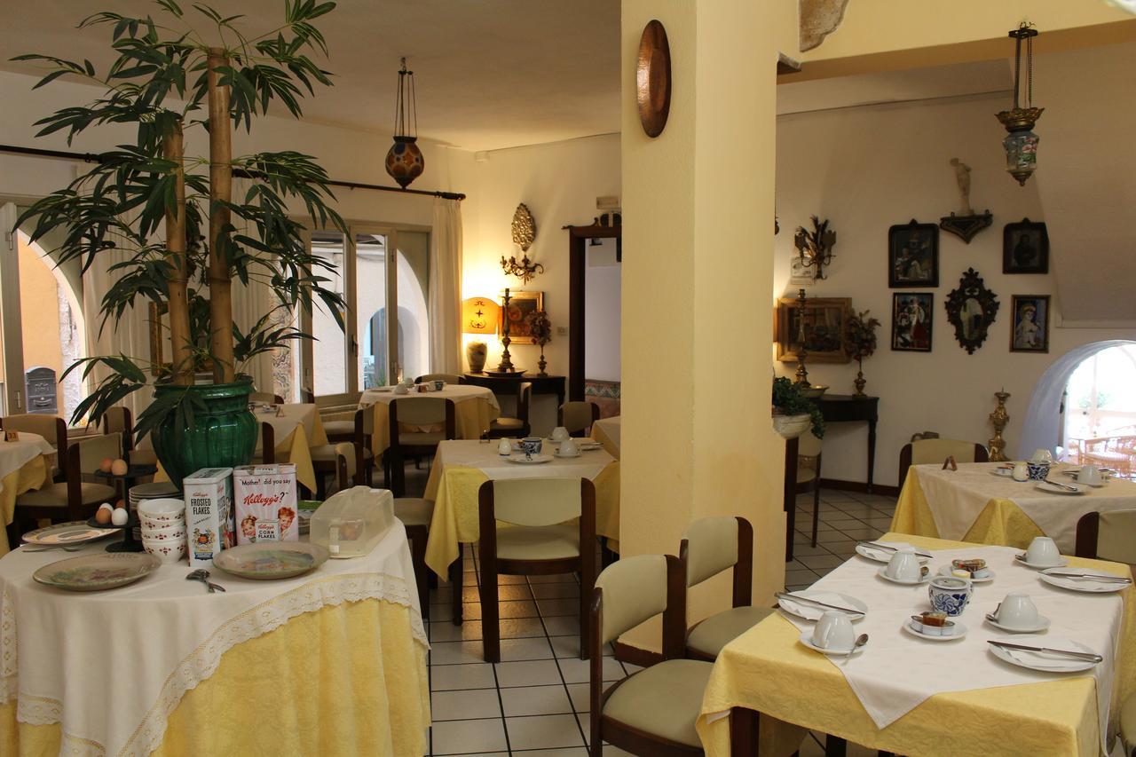 Hotel Villa Mora Giardini Naxos Dış mekan fotoğraf