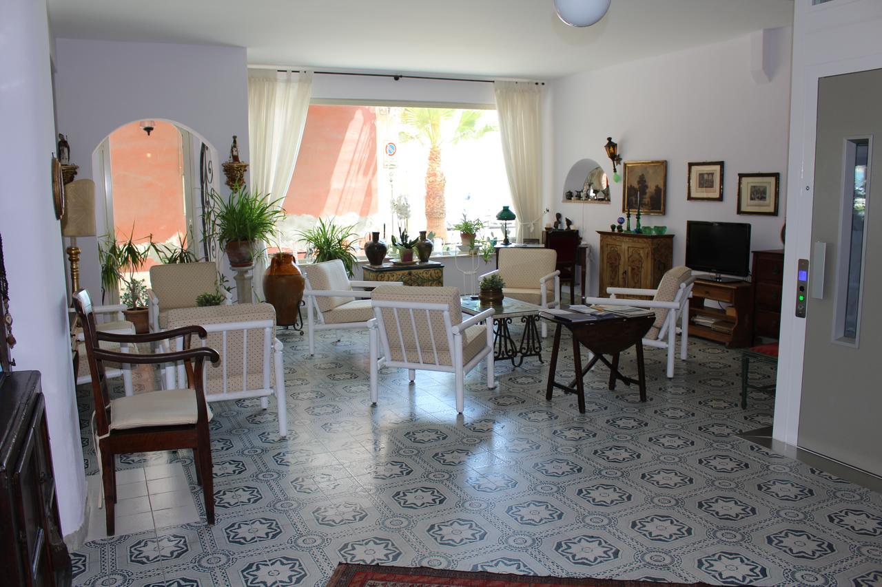 Hotel Villa Mora Giardini Naxos Dış mekan fotoğraf