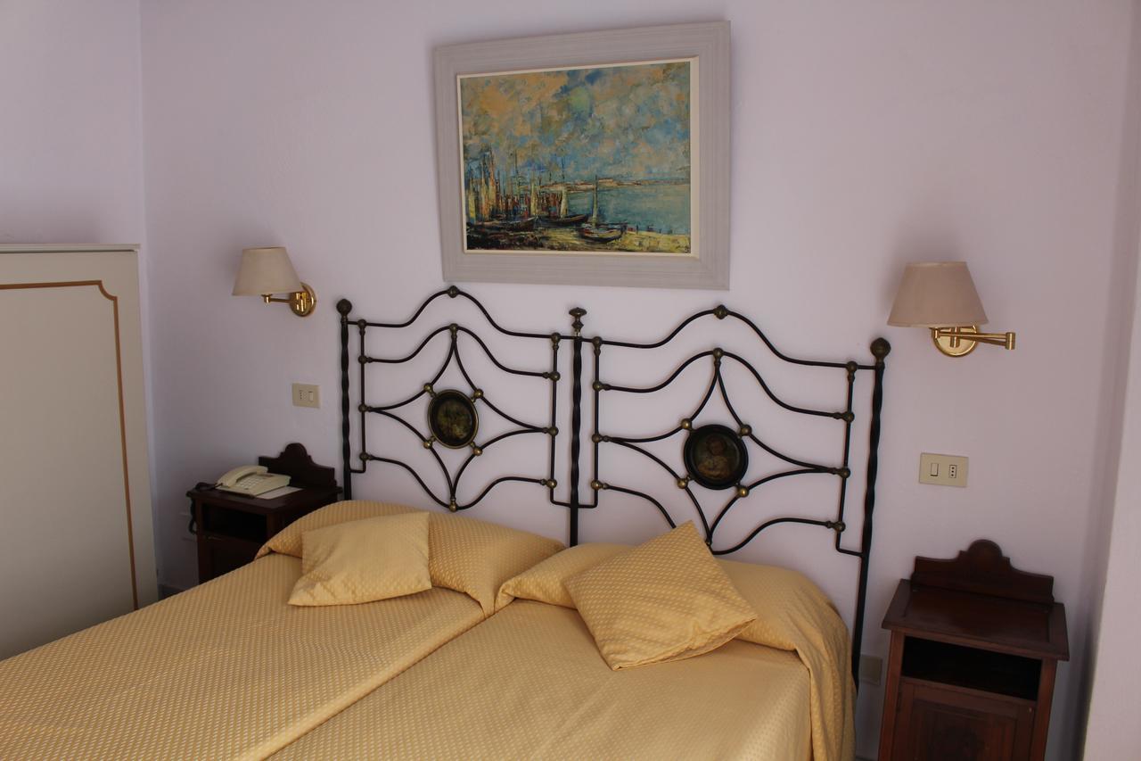 Hotel Villa Mora Giardini Naxos Dış mekan fotoğraf
